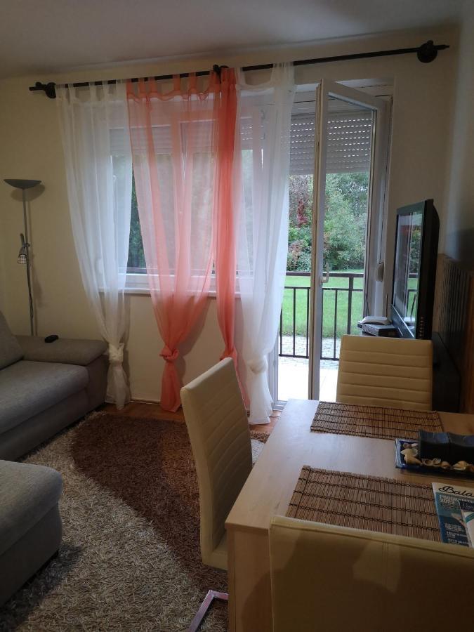 Dorka Apartman Vonyarcvashegy Exterior foto